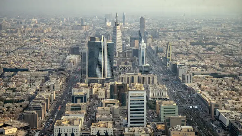 Saudi Arabia to loosen alcohol restrictions