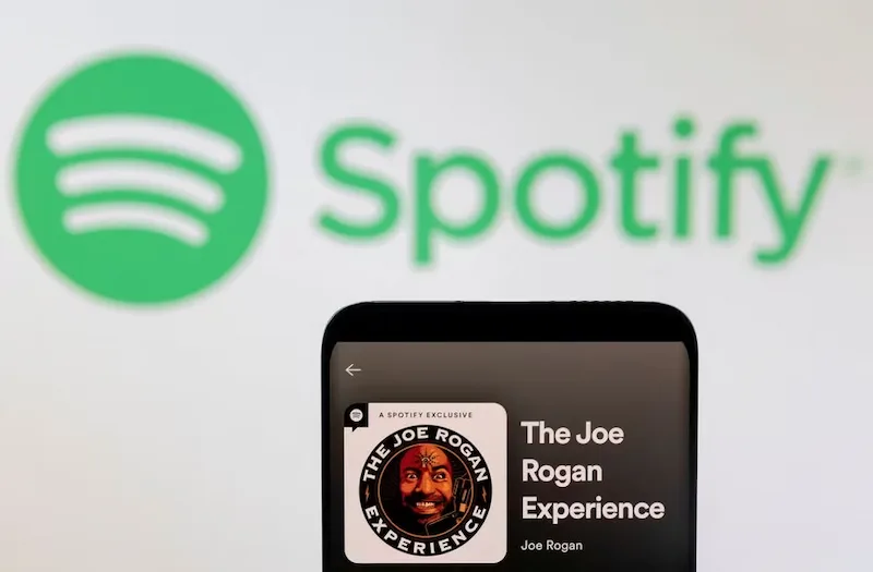 Spotify Inks Lucrative Agreement with Acclaimed American Podcaster Joe Rogan