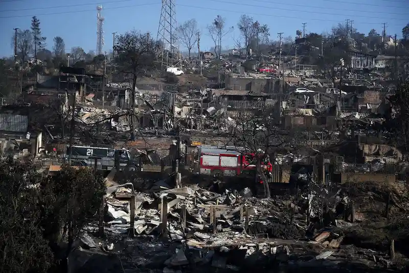 Deadly Forest Fires in Chile Claim 19 Lives, Towns in Peril