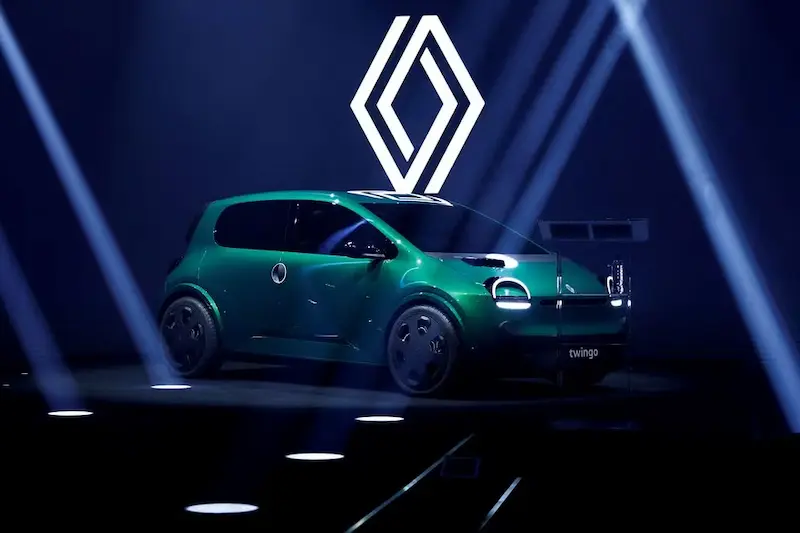 Stellantis zaprzecza zamiarom fuzji pomimo raportu Renault