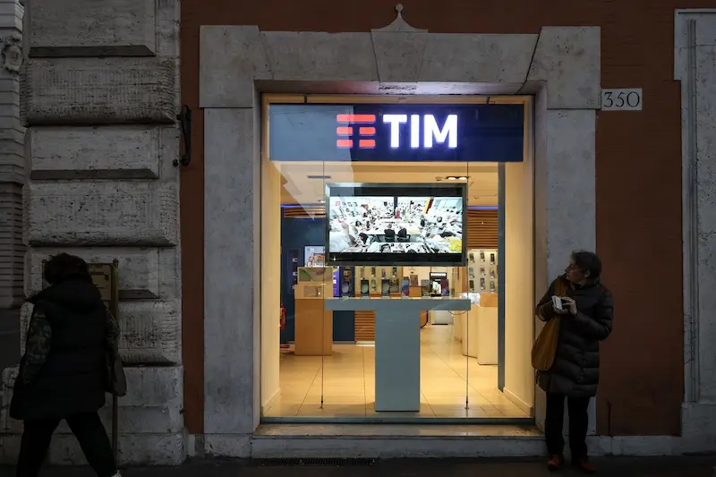 Telecom Italia Refuses Italy's Offer for Subsea Cable Unit