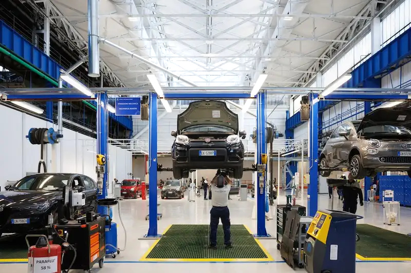 Italy Sets Sights on Attracting New Automotive Giant, Undermining Stellantis' Dominance
