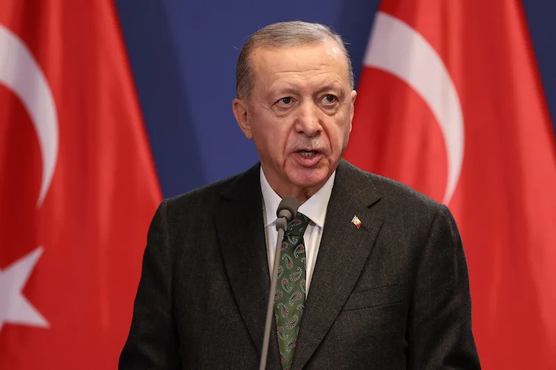 La storica visita di Erdogan al Cairo segna la ricostruzione dei legami Turchia-Egitto