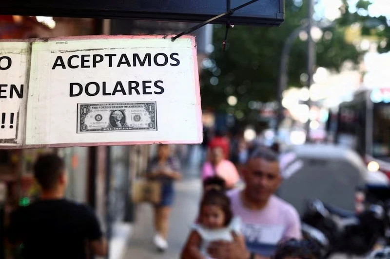Study finds poverty in Argentina reaches highest level in 20 years at 57.4%