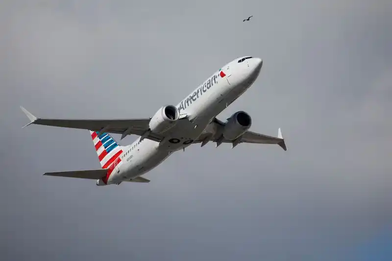 American Airlines powiększają flotę dzięki zamówieniom na 260 nowych samolotów od Airbusa, Boeinga i Embraera