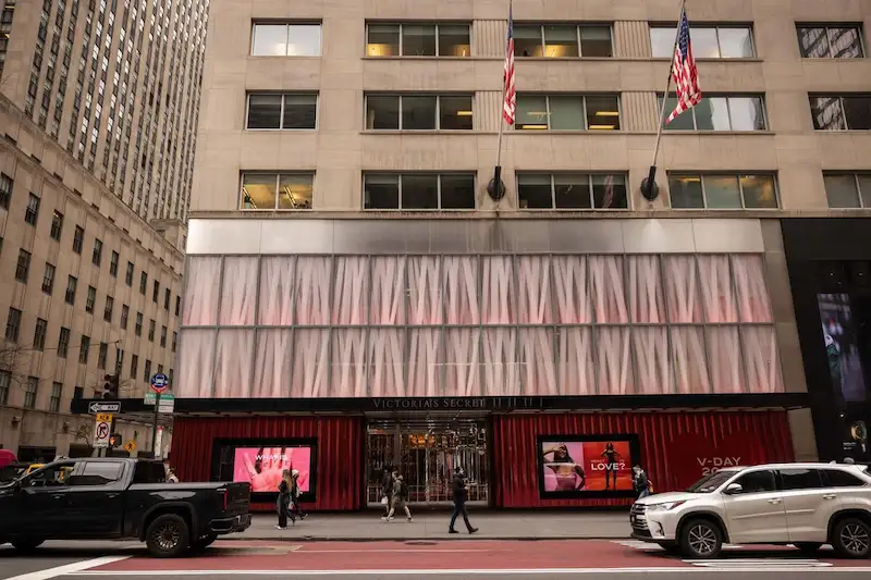 Victoria's Secret & Co. Le azioni crollano del 28% dopo le deludenti previsioni di vendita