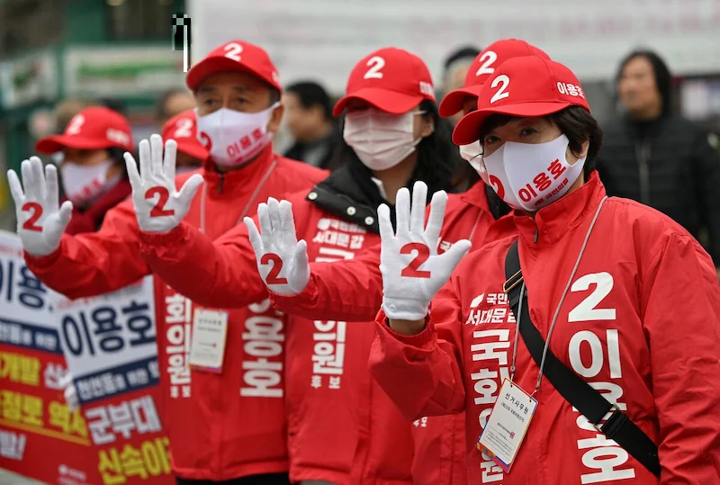 South Korean President's Party Holds Strong Lead Ahead of Election