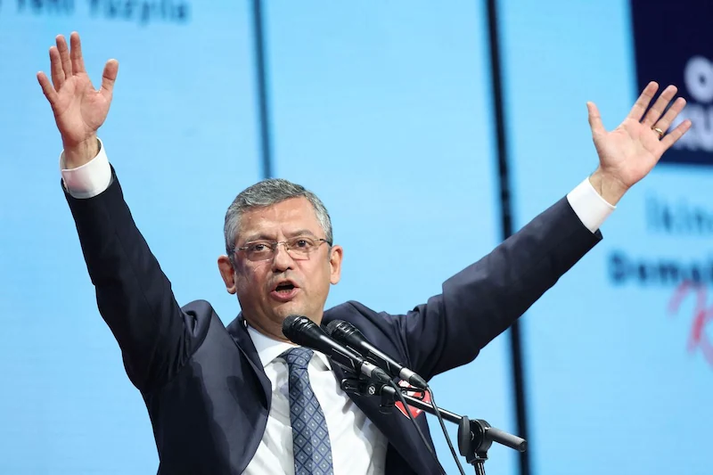 Erdogan wordt beschuldigd van het achterhouden van cruciale fondsen voor Turkse steden