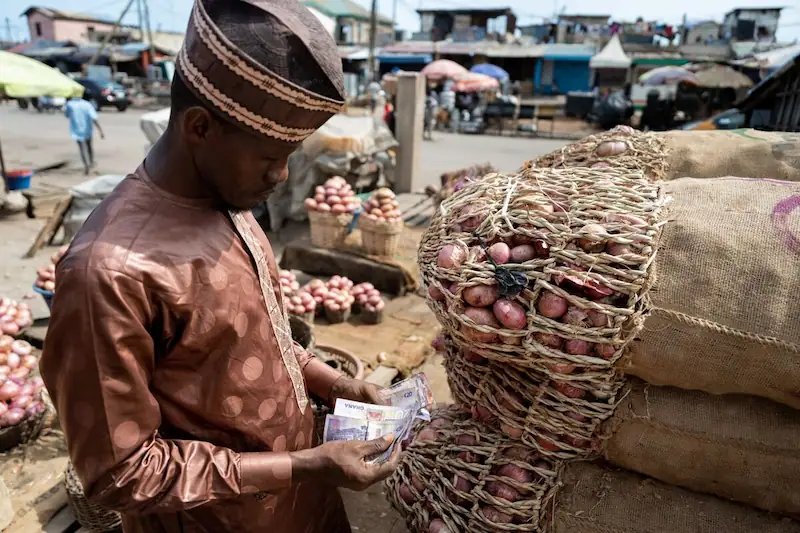 La crescente crisi della fame attanaglia l’Africa occidentale in mezzo alle turbolenze economiche