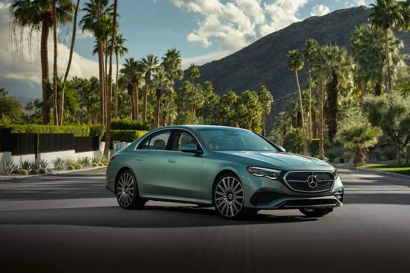 2024 Mercedes-Benz E-Class Luxury Redefined with Cutting-Edge Tech.