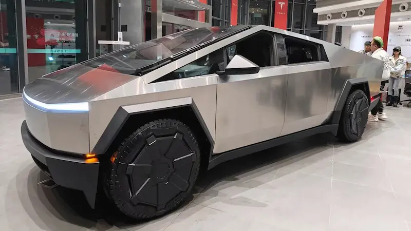 Tesla เรียกคืน Cybertrucks เนื่องจากปัญหาเหยียบคันเร่
