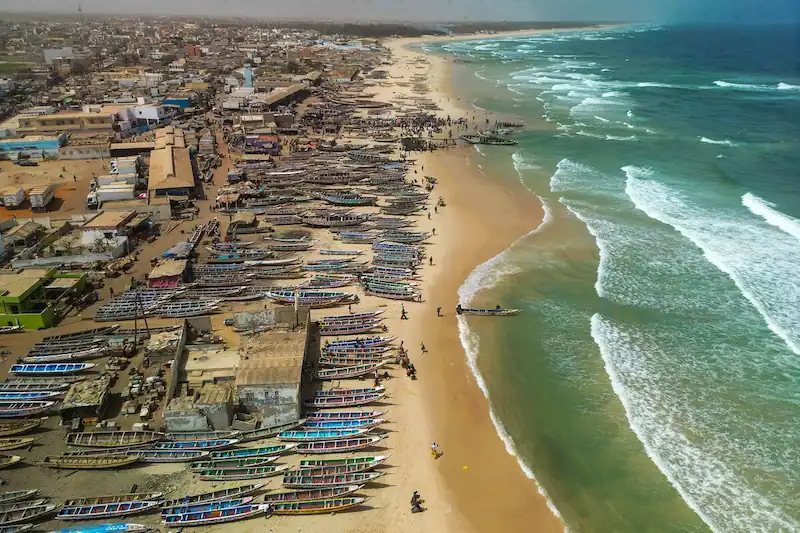 O Presidente do Senegal apela à revisão dos acordos de pesca