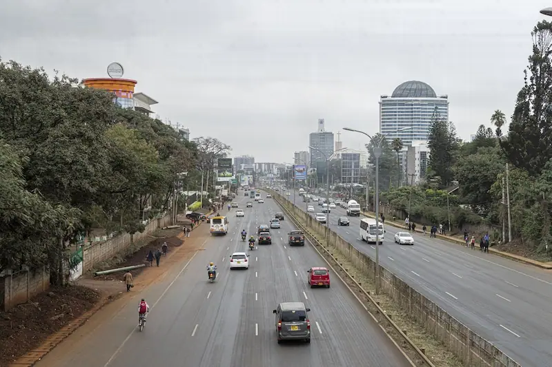 Il Kenya considera la tassa ambientale e la tassa sui green bond per finanziare il bilancio. 