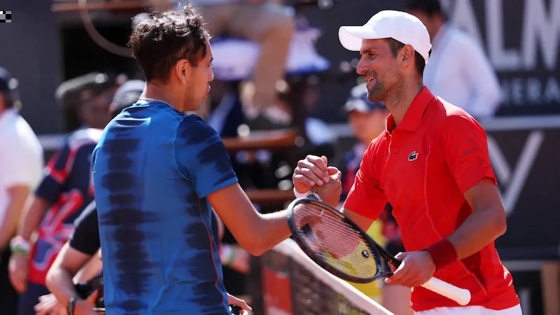 Alejandro Tabilo verblüfft Novak Djokovic mit einem schnellen Sieg bei den Italian Open. 
