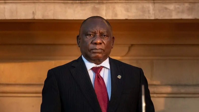 Ramaphosa firmerà la controversa legge sull'assicurazione sanitaria in vista delle elezioni sudafricane