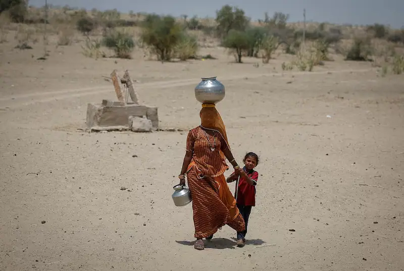 India e Pakistan sono alle prese con l’ondata di caldo, mentre il Bangladesh si prepara alla tempesta