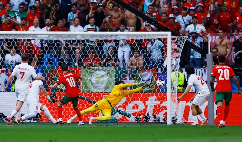 Portekiz, Türkiye'nin kendi kalesine attığı tuhaf golün ardından Euro 2024 Eleme Turu'nu garantiledi