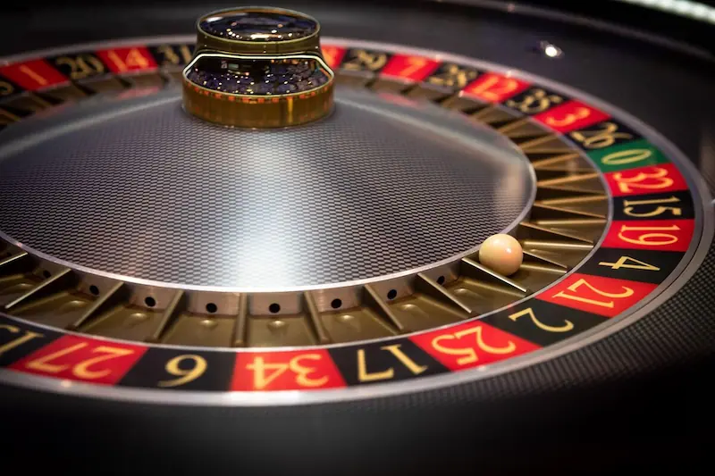 Thai Prime Minister Advocates for Legalized Casinos and Nuclear Power Plant in Address