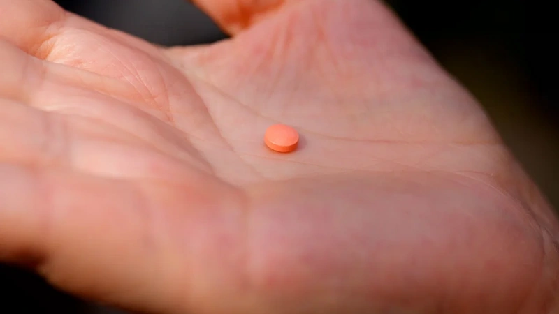Trotz Warnungen entscheiden sich viele Senioren immer noch für die tägliche Einnahme von Aspirin
