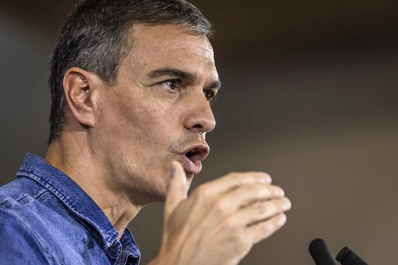 Spanish Prime Minister Pedro Sanchez Urges Support for Left-Wing Alliance in France's Election Battle Against Far-Right