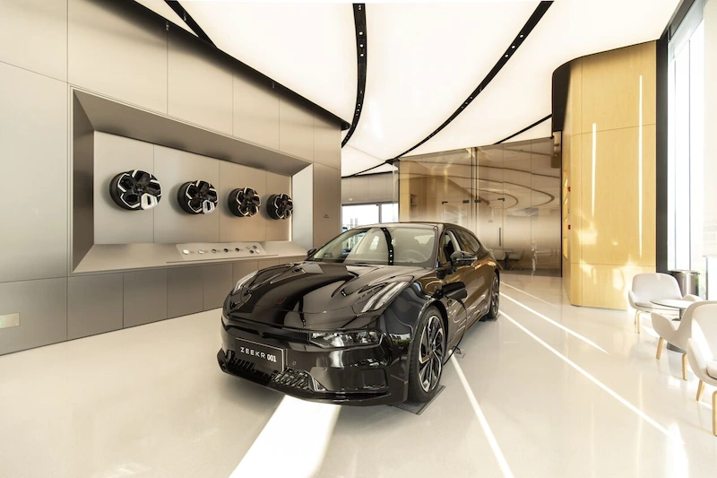 Geely, Pazar Rekabetinde Büyümeyi Hedefleyerek Güney Kore'ye Premium Elektrikli Araç Sunmayı Planlıyor