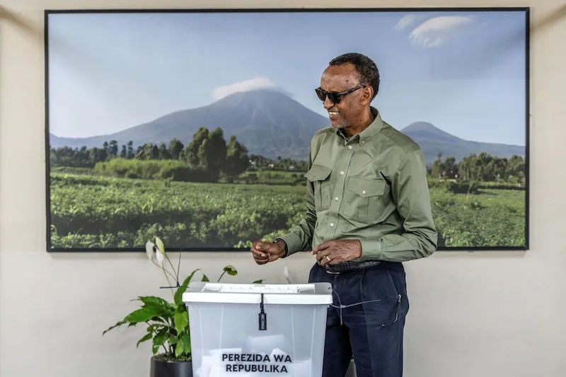 Paul Kagame wurde in Ruanda durch Erdrutschsieg inmitten von Kontroversen wiedergewählt
