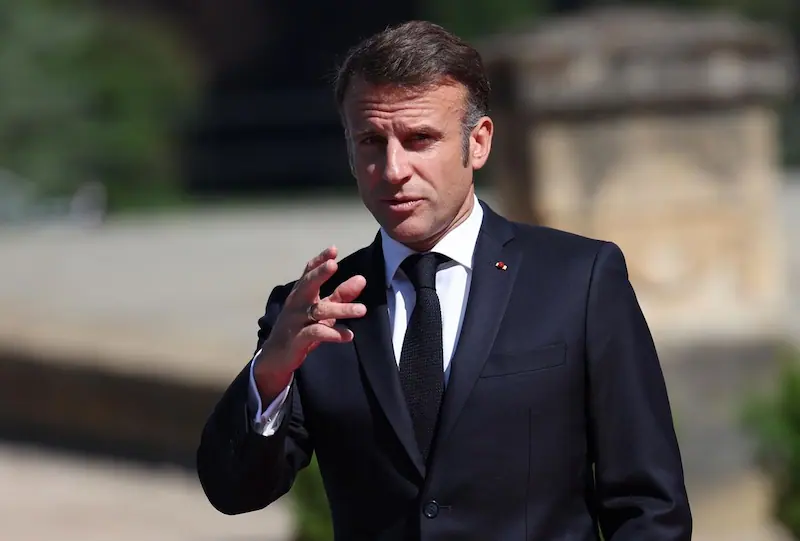 Macron Calls for Political Truce During Olympics, Delays New Government Appointment
