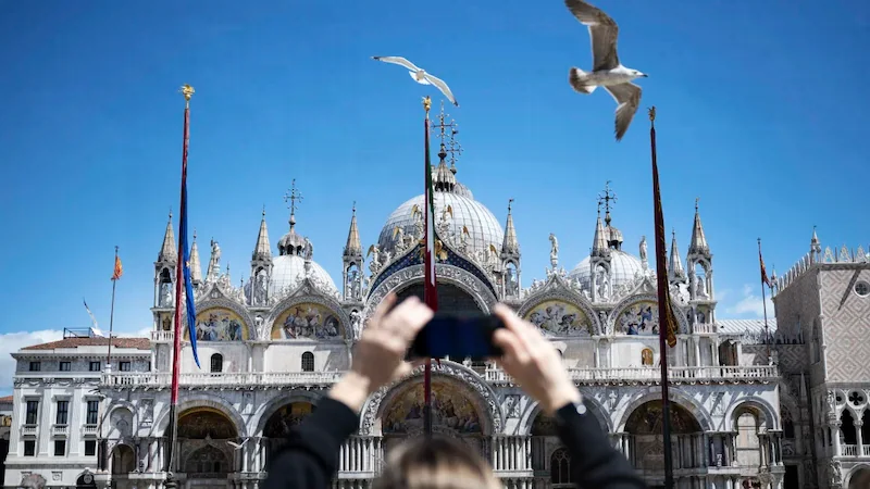 Venedigs Tourismussteuer erweist sich als lukrativ und bringt der Stadt Millionen ein