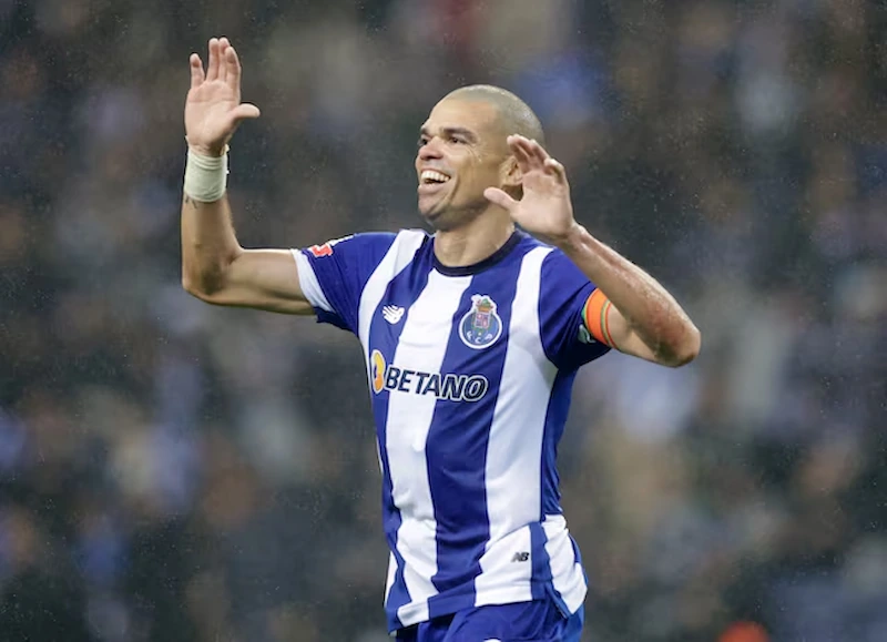 Football Legend Pepe Retires from the Game