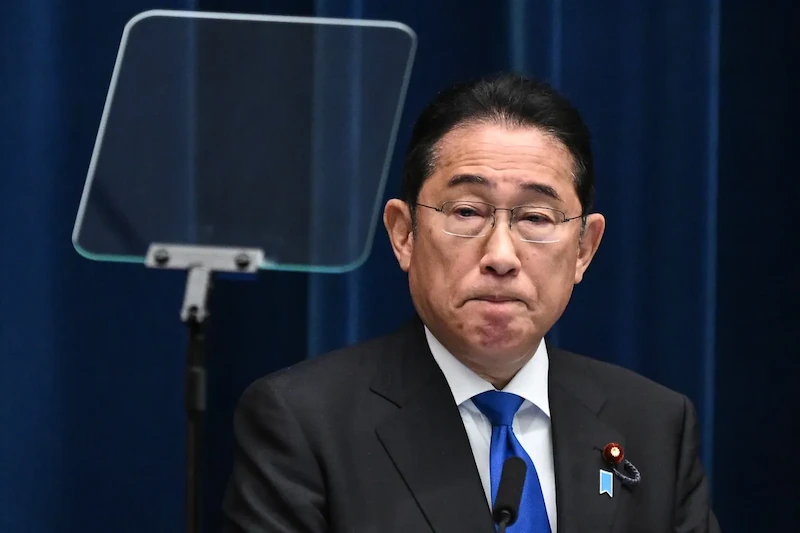 Der japanische Premierminister Kishida tritt zurück und ebnet den Weg für einen Wettlauf um die Führung
