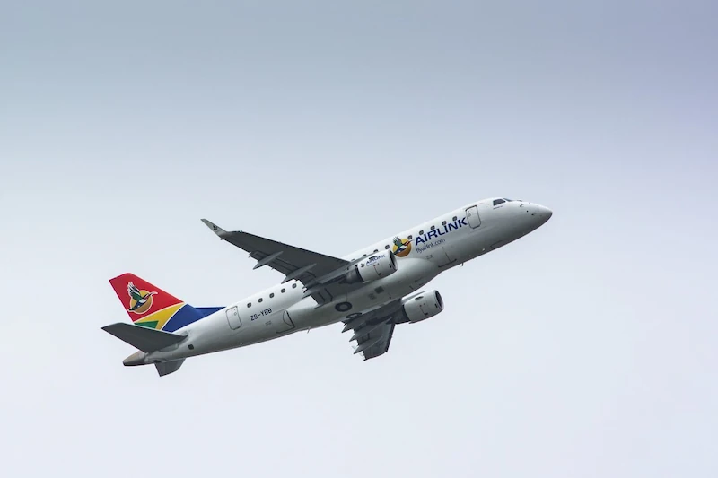Qatar Airways espande la presenza in Africa con l'acquisto di una partecipazione in SA Airlink Pty Ltd. 