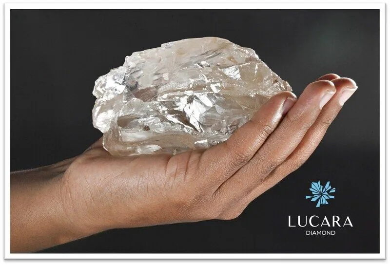 Una miniera del Botswana scopre un enorme diamante da 2.492 carati, il secondo più grande della storia