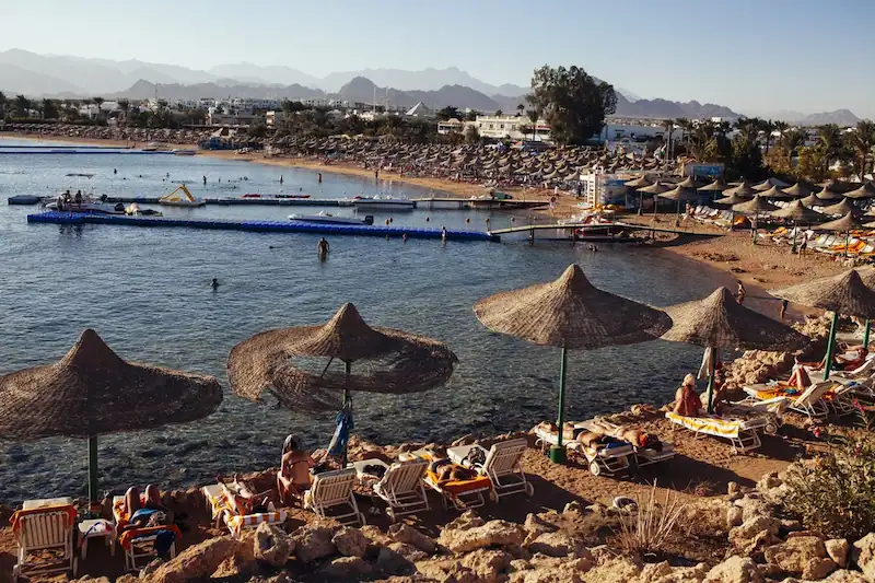 L'Egitto annuncia cinque località del Mar Rosso per investimenti nello sviluppo turistico