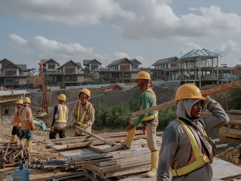 Indonesia Attracts its First International Investor for Challenged New Capital Project