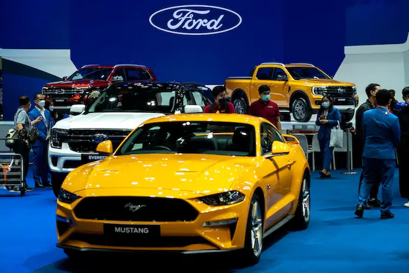 Ford's Profit Outlook Dips as Supply Chain Issues Lead to Stock Decline
