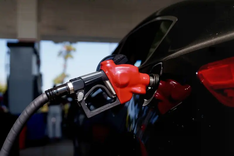 California sigue adelante con regulaciones climáticas más estrictas a pesar del posible impacto financiero