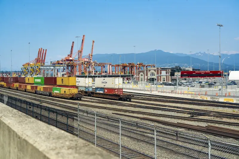Calls Grow for Government Intervention in Canada's Port Labor Disputes