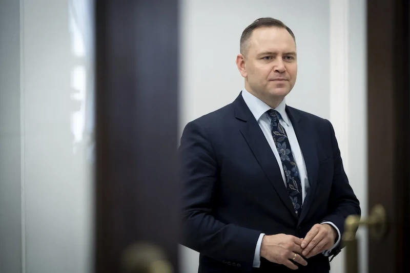 Polish Political Parties Unveil Nominees as Race for Presidency Gains Momentum