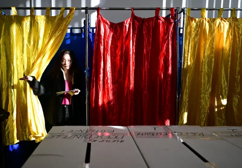 I partiti filoeuropei della Romania si uniscono per contrastare la minaccia nazionalista in vista del ballottaggio presidenziale