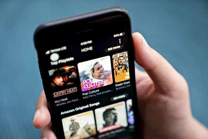 Universal Music Group Expands Partnership with Amazon Music for Enhanced Fan Engagement and Fraud Protection