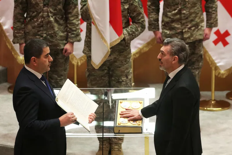 Former Georgian President Refuses to Acknowledge Successor as Legitimate, New Leader Sworn In