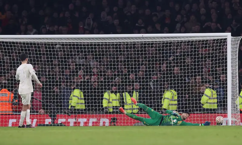 Il Manchester United supera l'Arsenal nel thriller del terzo turno della FA Cup, gli Spurs vengono spinti ai supplementari in un incontro drammatico