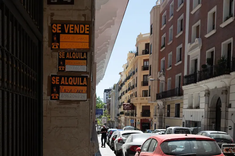 Spanien schlägt zur Bewältigung der Wohnungskrise ein Hauskaufverbot für Nicht-EU-Ausländer vor