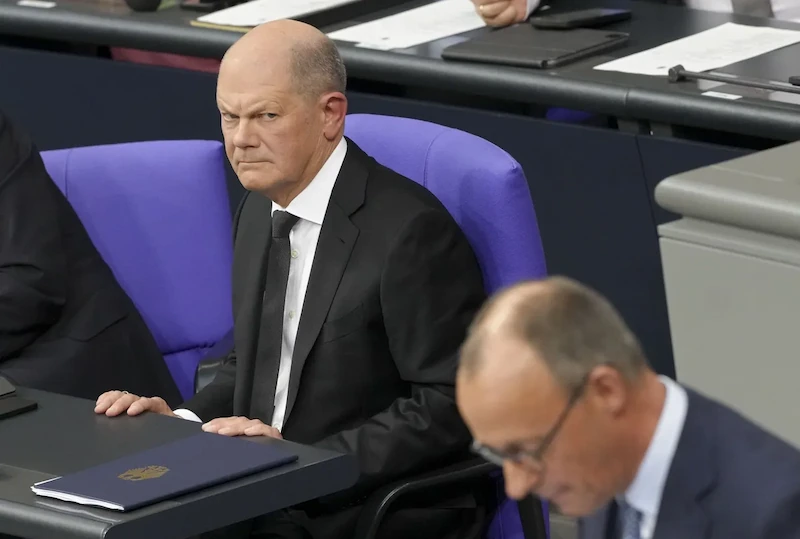 Germany's Parliament Passes Historic Resolution on Migration Amid Election Fever