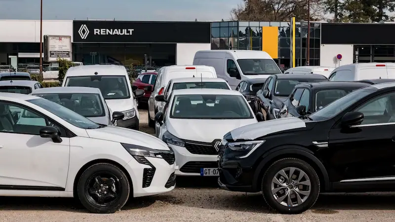 Renault e Geely annunciano una partnership per produrre veicoli elettrici in Brasile