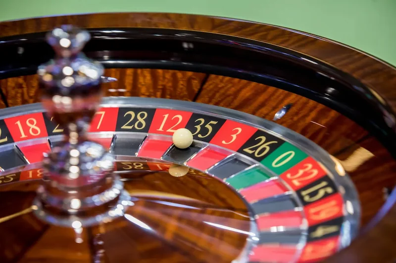 La Thailandia propone regolamenti più severi per la legalizzazione dei casinò nei complessi di intrattenimento