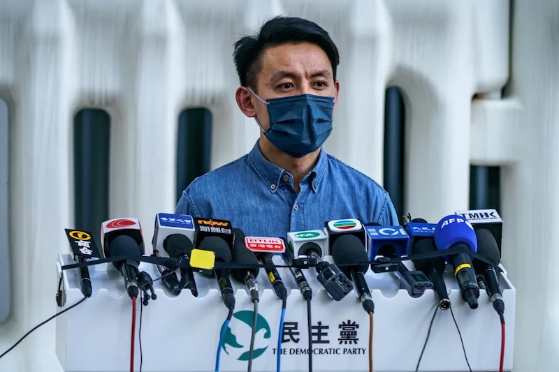 Hongkongs älteste Pro-Demokratie-Partei, die sich inmitten der nationalen Sicherheitsreste auflöst