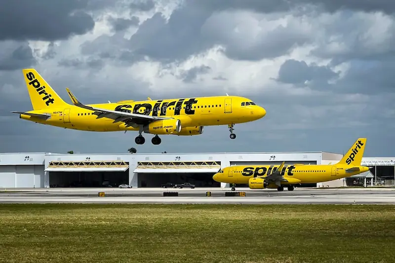 Spirit Airlines Approved to Exit Bankruptcy, Rejecting Frontier Takeover Bid