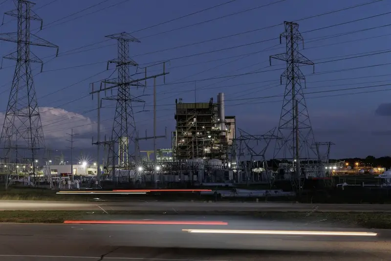 Texas Public Loan Program for Natural Gas Plants Falters Amid Project Failures