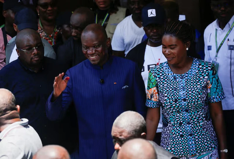 Brice Oligui Nguema vince una clamorosa vittoria alle elezioni presidenziali di Gabon